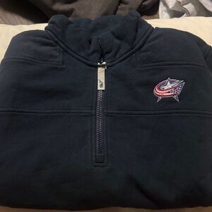 Vineyard Vines Columbus Blue Jackets never worn quarter zip